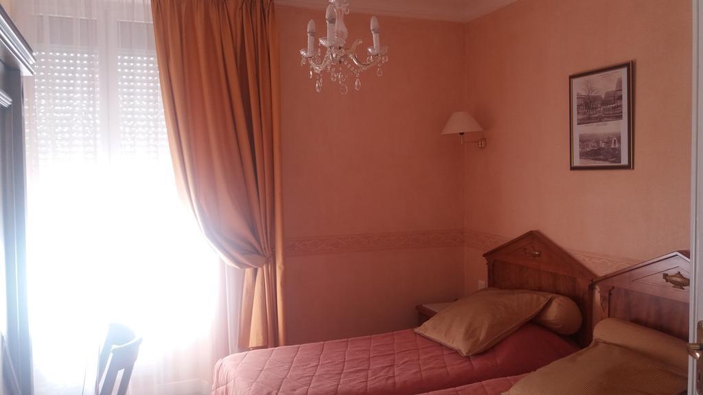 Logis Hotel & Restaurant Du Chemin Des Dames Corbeny Экстерьер фото